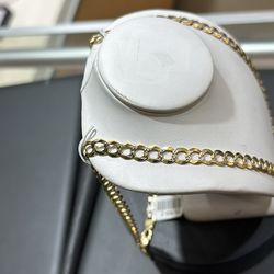 14 k 2 toned necklaces 30.9