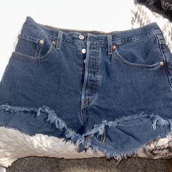 Levi’s Shorts 