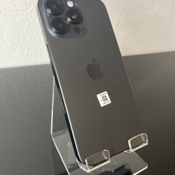 iPhone 15 Pro Max 256GB.