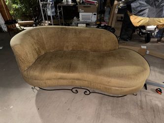Beautiful Chaise Lounge