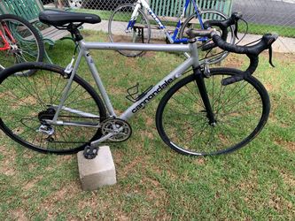 Cannondale Road Bike