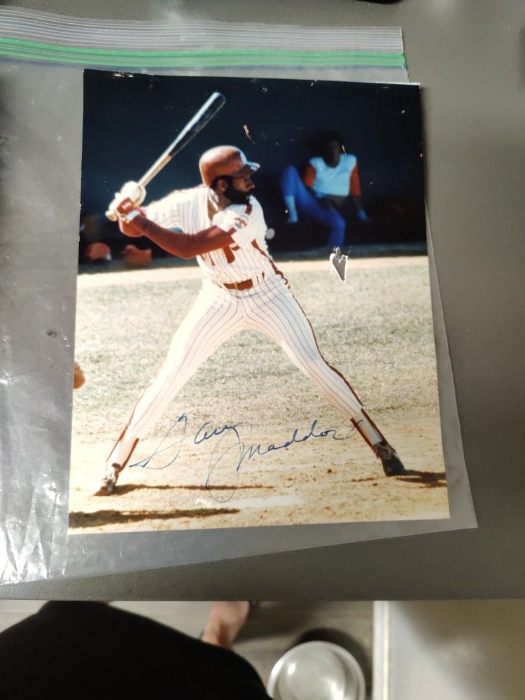 Philadelphia Phillies Gary Maddox Autographed Picture