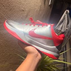 Size 10.5 Nike Kobe 5 Protro Caitlin Clark Rookie Of The Year