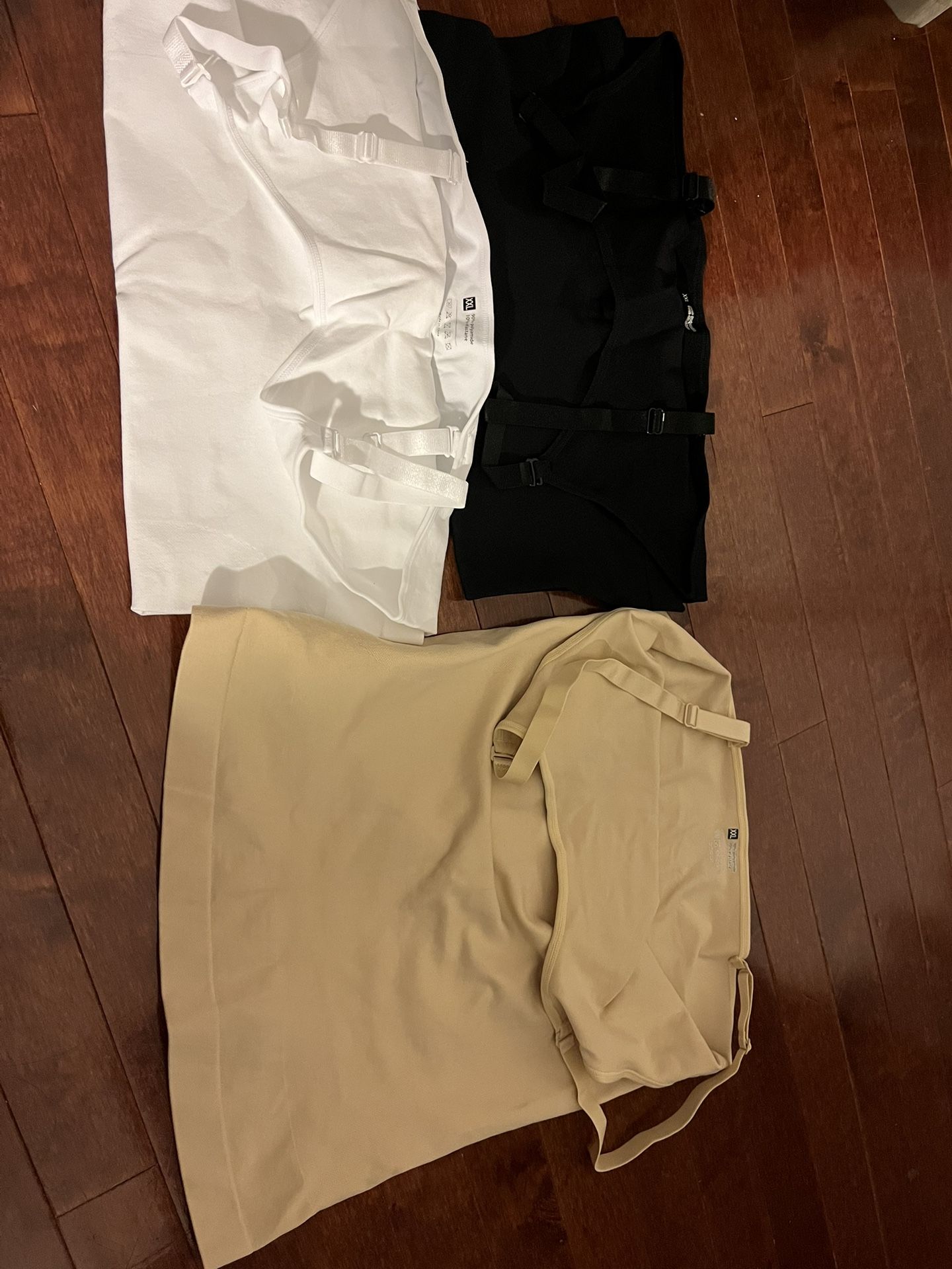 New Xxl compression Tank tops