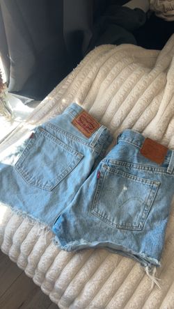 Levi's Cutoff Denim Shorts – 2 Pairs