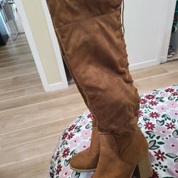 Brown Knee High Heel Boots Size 7.5 Women 