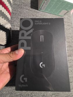 Logitech G pro superlight 2 gamin mouse