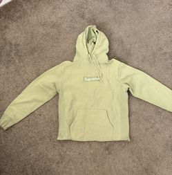 Supreme hoodie