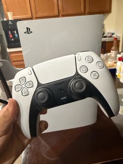 PS5  WITH Controller