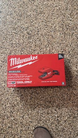Milwuakee M12 Copper Tubbing Cutter