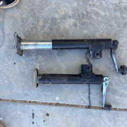 Trailer Jacks
