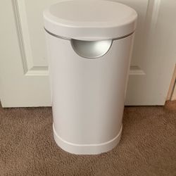 Munchkin Diaper Pail 