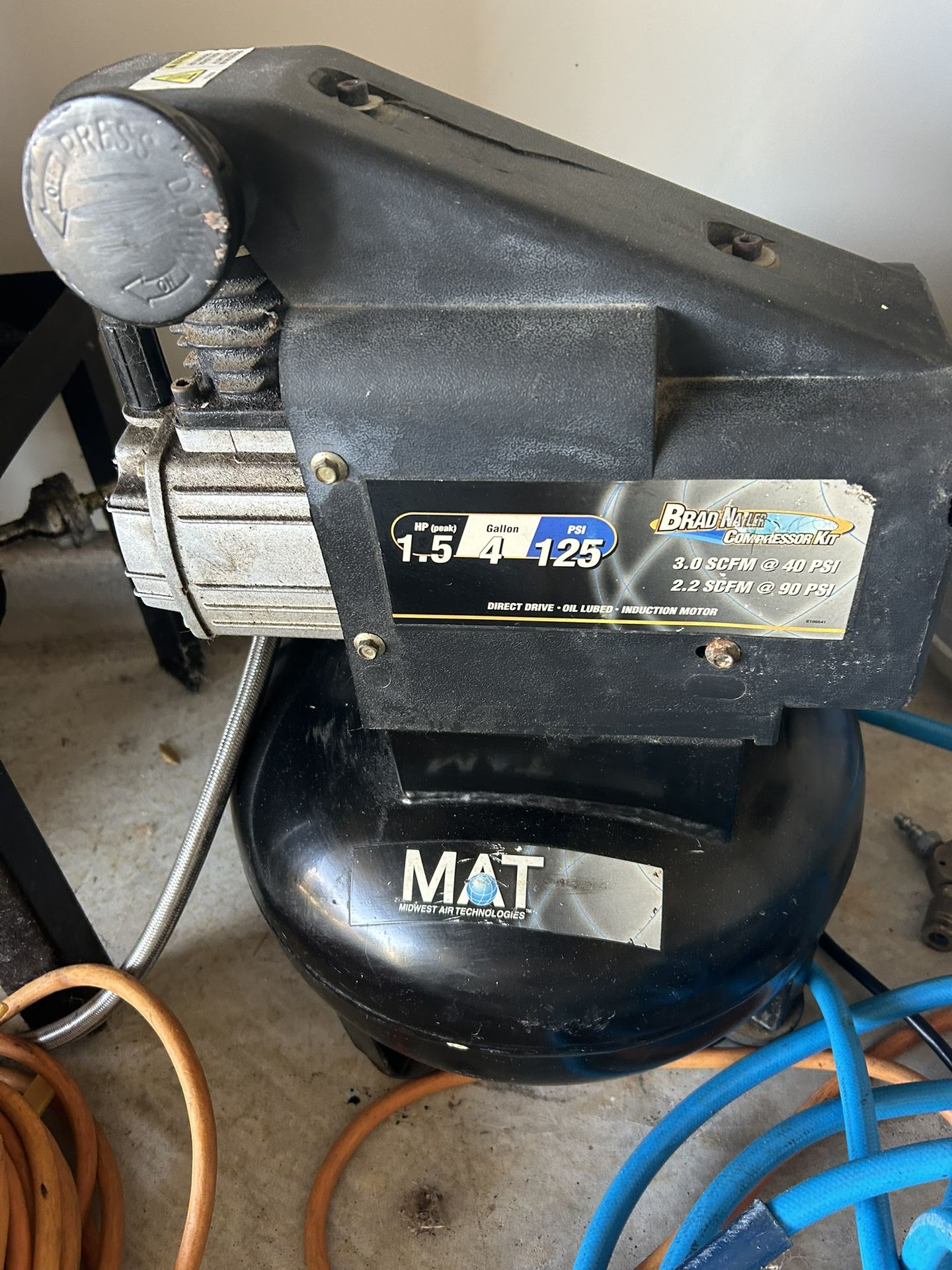 125 PSI compressor