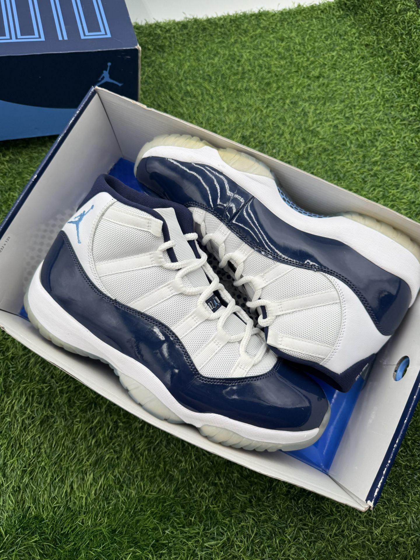 Jordan 11 “Win Like 82” Size 11