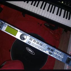 YAMAHA MOTIF ES RACK