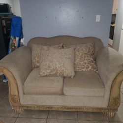 Sofa Set For Sale 