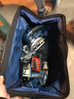 RYOBI Power Tool KIT w: BAG