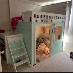 Unique Full Size Bedroom House 