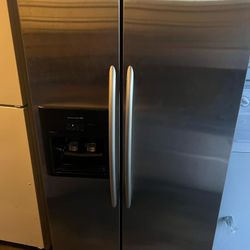 Kitchen Aid Refrigerator 