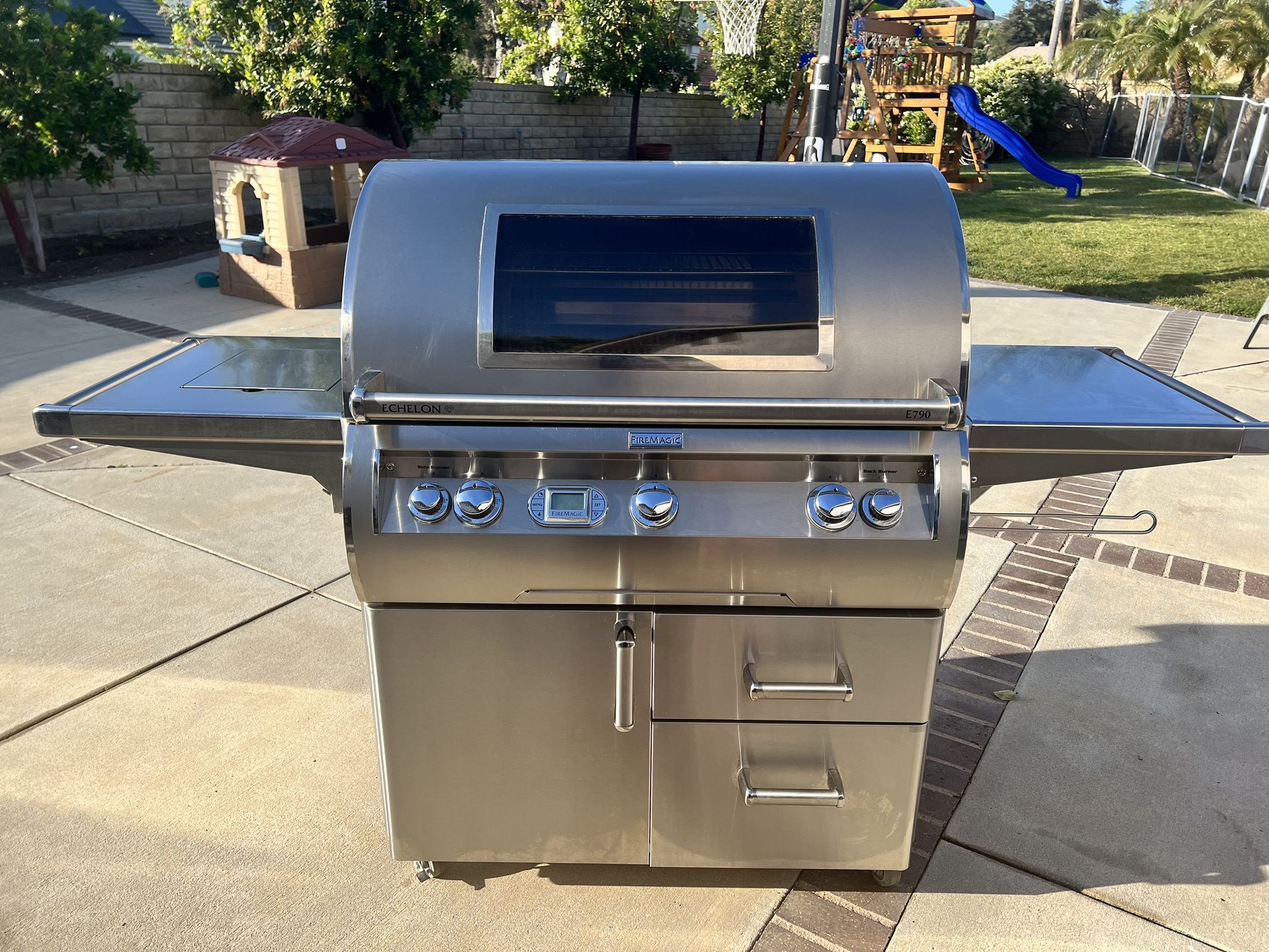 Fire Magic 36-inch Echelon Diamond E790s Portable Grill with Single Side Burner
