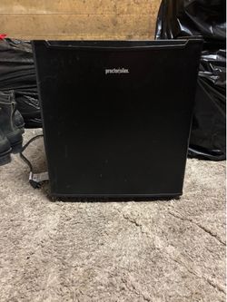 Mini fridge