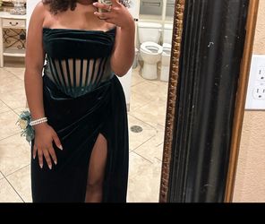 Emerald Green Prom Dress