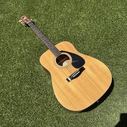 Yamaha FG-411S Dreadnought Acoustic Guitar