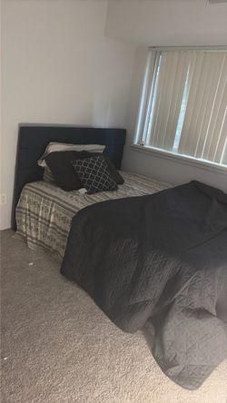 Queen size bed