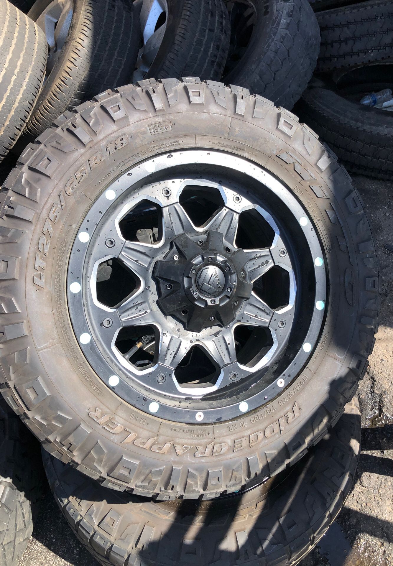 Jeep Wrangler wheels rims tires