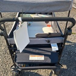 Summit Quad Wagon Stroller 