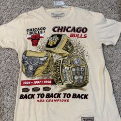 Chicago Bulls Triple Ring T-Shirt
