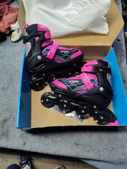 In Line Skates New  In Box Wheels Light  Woolitime  X Large Adjustable  8-12  80$ New  35$ Prr