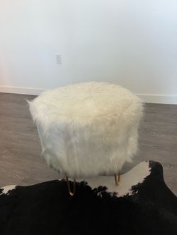 Side / Vanity Stool