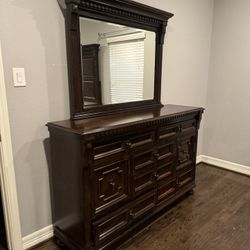 King Side Solid Wood 