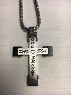 Engraving services at Park meadows mall Bennani Jewelers
