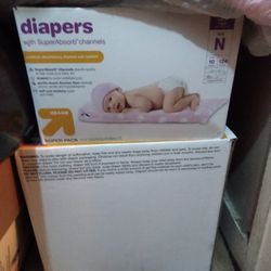 Pampers