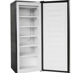 Like New 7cu. Freezer 