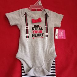 Newborn Valentines Outfit