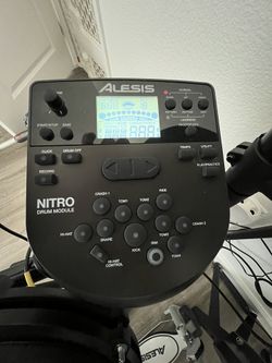 Alesis Nitro Mesh Electric Drum Set