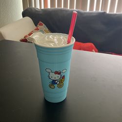Hello Kitty Straw Cup