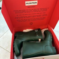Hunter Rain Boots Size 7.5 Or 8