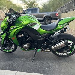 2015 Kawasaki Z-1000R, ABS