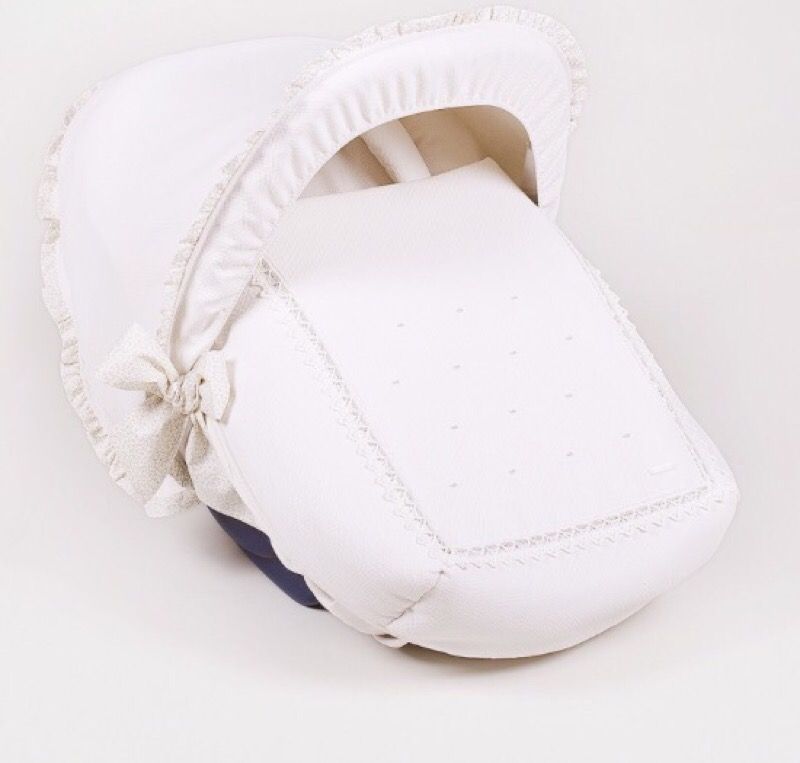 Pili Carrera Merengue car seat cover
