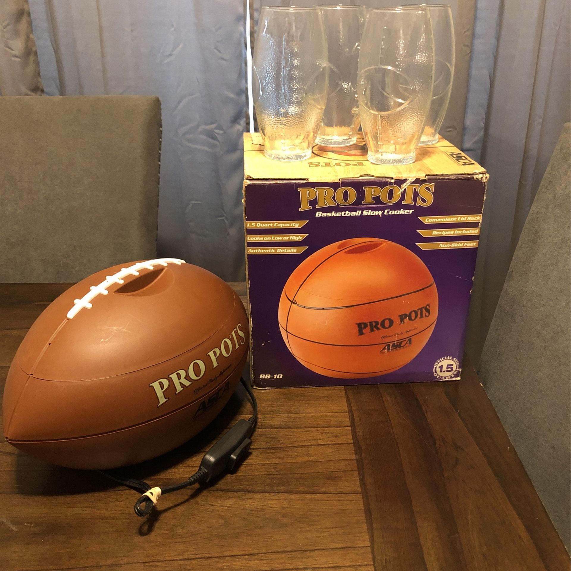 Pro pots basketball and football slow cooker 4 Clear Football Glasses