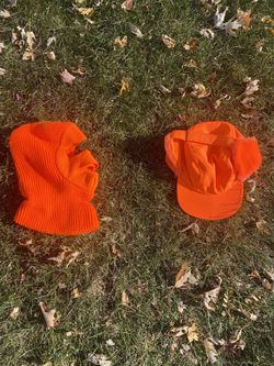 Deer Hunting - Hat & Stocking Cap