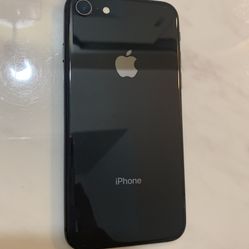UNLOCKED IPHONE 8 / READY TO USE 