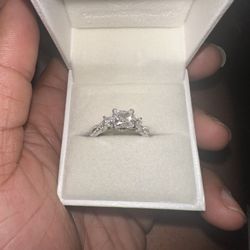 20 Diamond Ct Engagement Ring
