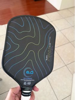 6.0 SIX ZERO Black opal 14mm hubryd Pickeball paddle