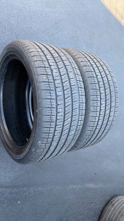 A pair of tire 285/40/20 Goodyear Eagle F1 All Season