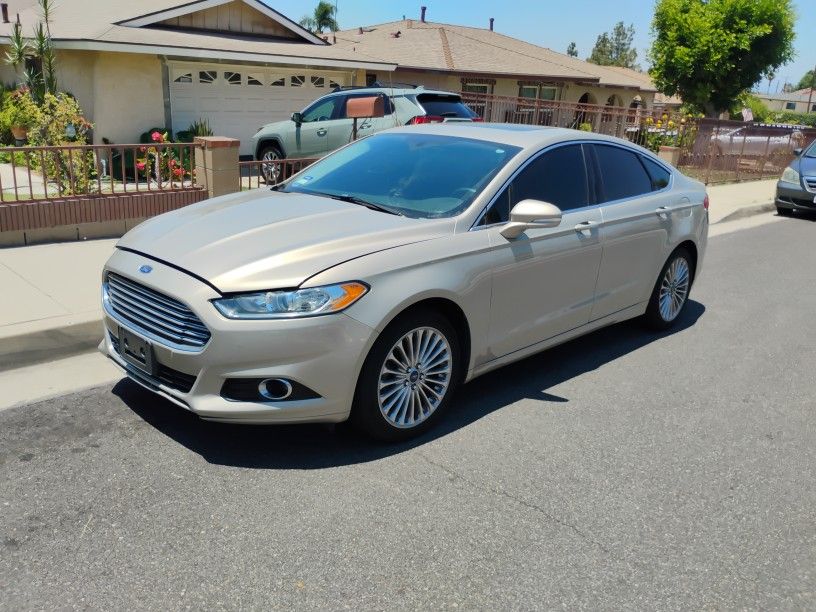 2016 Ford Fusion Titanium 2.0L Turbo